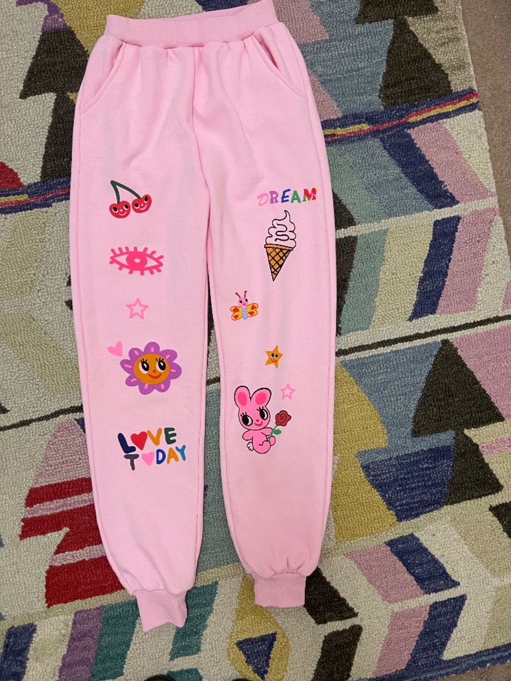 Lola + The Boys White Doodle Art Patch sweatpants - Women's small